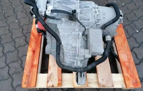 Tesla Model Y Engine oil radiator 112096010G