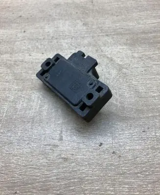 Opel Astra G Air pressure sensor 8768197