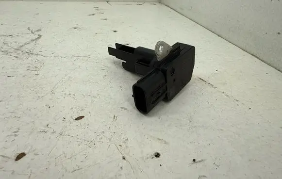 Toyota Auris E180 Mass air flow meter 2220437010 1974005080