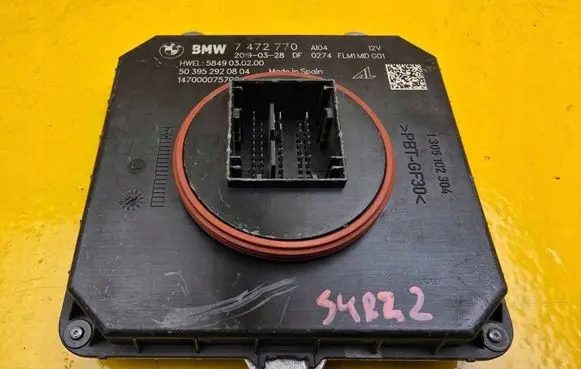 BMW X3 G01 LED ballast control module 7472770 147000075700 503952920804