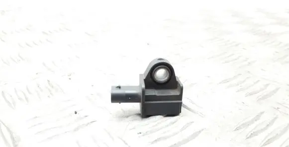Volkswagen PASSAT B8 Airbag deployment crash/impact sensor 5Q0907651