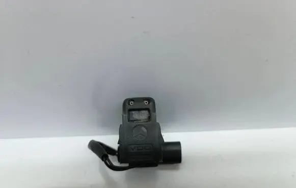Mercedes-Benz S W220 Windshield washer spray nozzle W220R