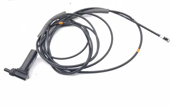 Hyundai Kona II Fuel cap flap release cable BE9004D01