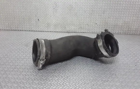 Audi A4 S4 B6 8E 8H Intercooler hose/pipe