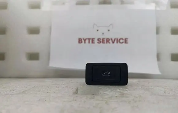 Audi Q6 e-tron Tailgate opening switch 85E959831C
