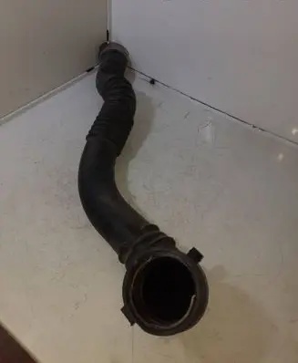 BMW 2 F22 F23 Intercooler hose/pipe 7597592 7605044 8608734