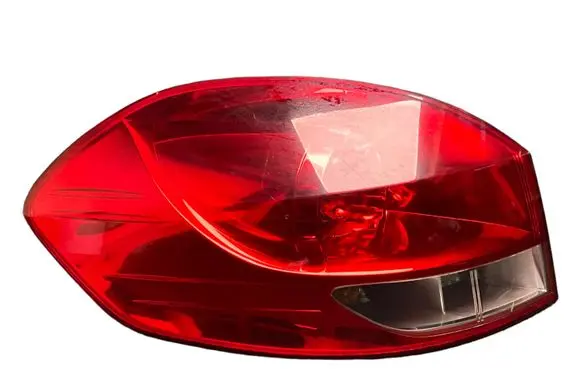 Renault Clio III Tailgate rear/tail lights 8200586843 20240999