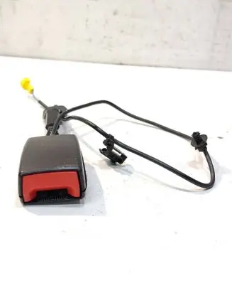 Mercedes-Benz GLC X253 C253 Front seatbelt buckle A2058600169 622153800E 29052019
