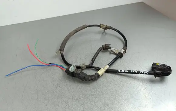 Honda HR-V Rear ABS sensor wiring 213553392 213552002