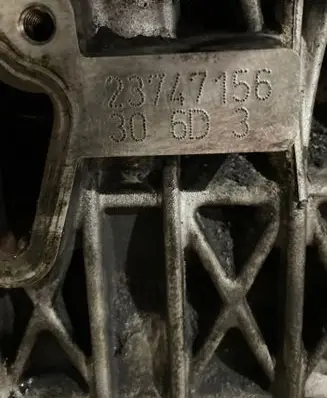 BMW 5 E60 E61 Engine 7781195 M571U22 23747156306d