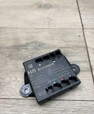 Mercedes-Benz C W204 Door control unit/module A2129004006 A2129029902 A2128208626