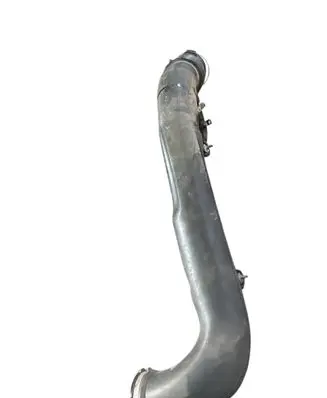 Volvo V60 Turbo air intake inlet pipe/hose 31422063
