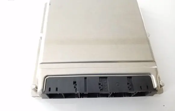 Mercedes-Benz E W210 Engine control unit/module A0265452532 0281001883
