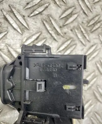 Toyota Avensis T250 Indicator stalk