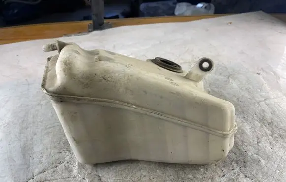 Intake resonator