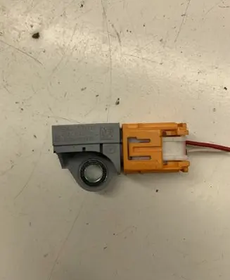 Mazda 6 Airbag deployment crash/impact sensor GDK457KC0