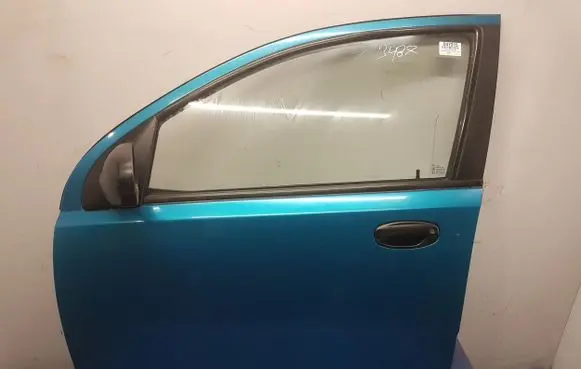 Chevrolet Aveo Front door
