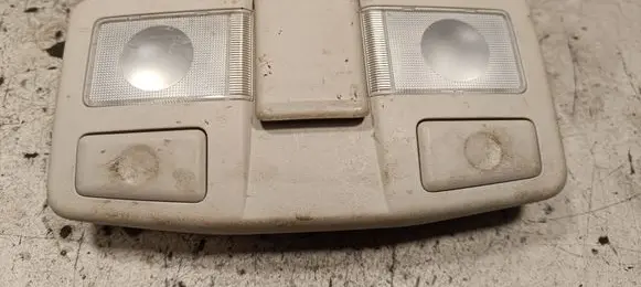 Isuzu D-Max Front seat light