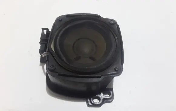 Audi A8 S8 D3 4E Panel speaker 4E0035411G