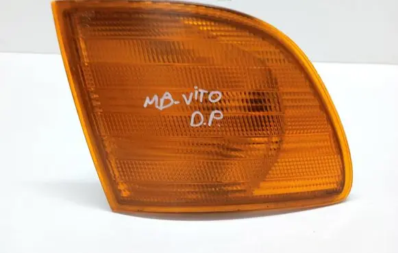Mercedes-Benz Vito Viano W638 Front indicator light 6388200121
