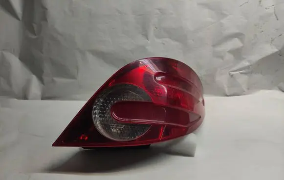 Mercedes-Benz R W251 Rear/tail lights A2518200464 A2518200264
