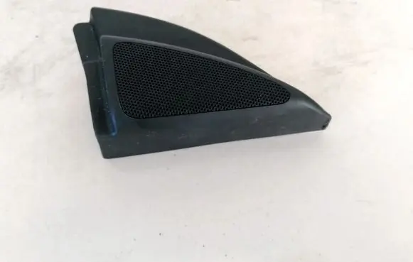 Side speaker trim/cover