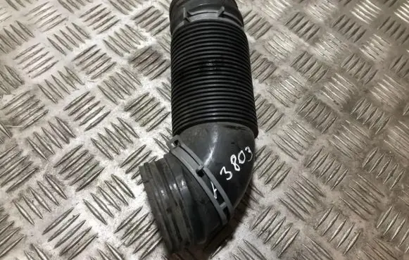 Volkswagen Golf V Air intake hose/pipe 1k0129684 v0d446148