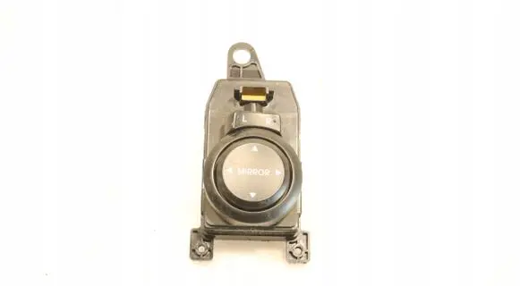 Hyundai i20 (PB PBT) Wing mirror switch