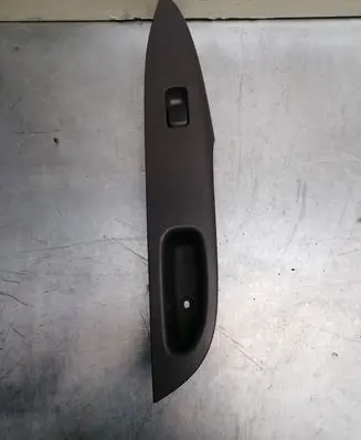 Toyota Prius (XW10) Electric window control switch EP262430P