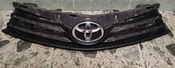 Toyota Corolla E160 E170 Front bumper upper radiator grill 5311102790