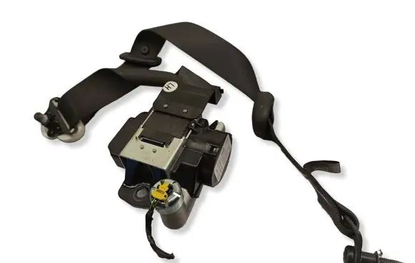 Ford Mondeo MK V Front seatbelt DS73F61295BN 16260 0625