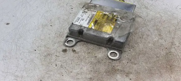 Toyota Avensis T270 Airbag control unit/module 219122103 8917005250