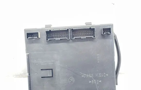 Mercedes-Benz ML W163 Comfort/convenience module A1635457332