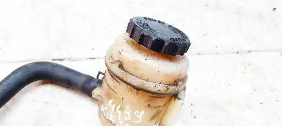 Power steering fluid tank/reservoir