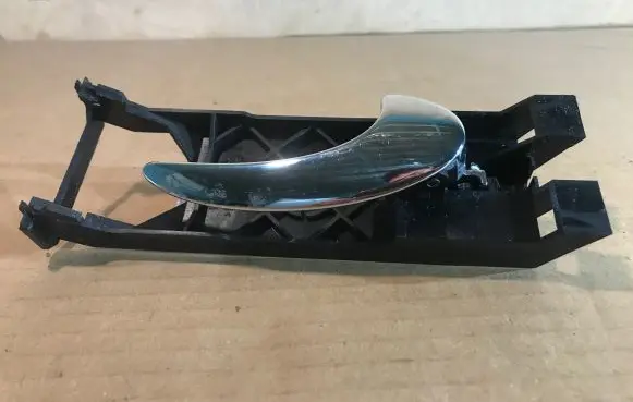 Jaguar XJ X308 Front door interior handle R30213