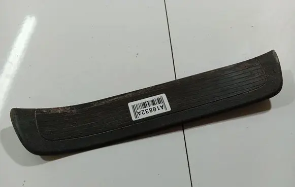 Honda FR-V Rear sill trim cover 84212SJD0030 84212-SJD-0030