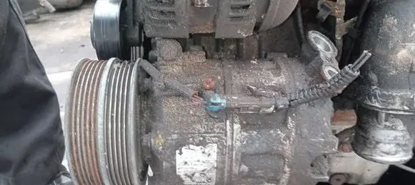 Alfa Romeo 159 Air conditioning (A/C) compressor (pump) 60693332