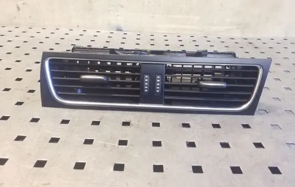 Dash center air vent grill