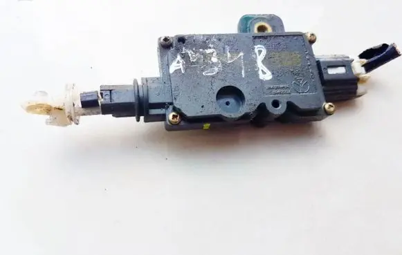 Nissan Almera N16 Central locking motor 
