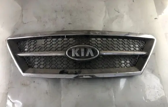 KIA Sorento Front grill