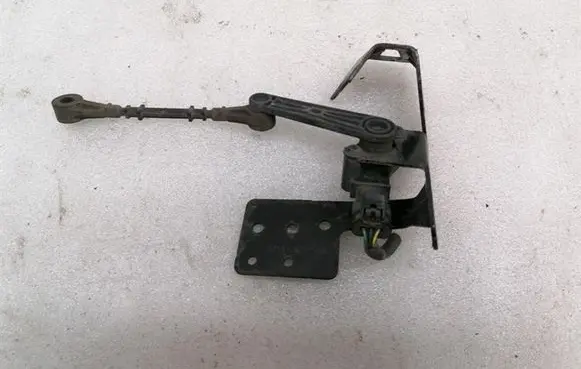 Rear air suspension level height sensor