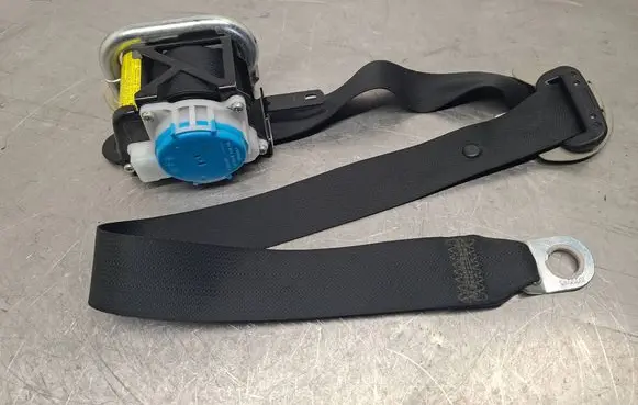 Toyota Verso-S Front seatbelt TKAH2EF944P