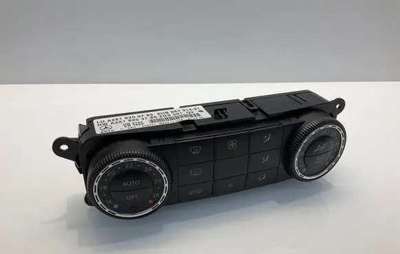 Mercedes-Benz ML W164 Climate control unit A2518209789 5HB96491421 A2518203789