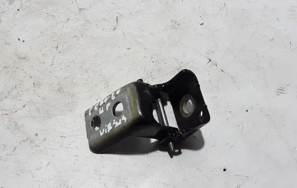 Peugeot 2008 II Front door upper hinge 1608322780