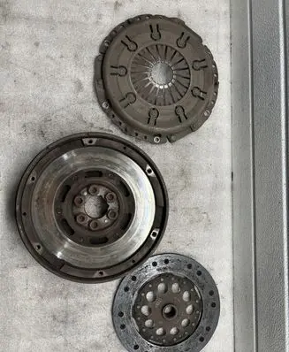 Audi A6 S6 C4 4A Pressure plate 058141031A