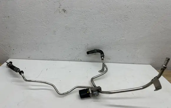 Audi A7 S7 4G Fuel line pipe 