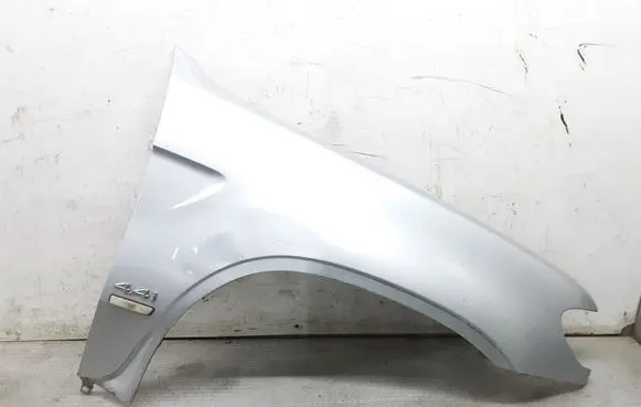 BMW X5 E53 Fender