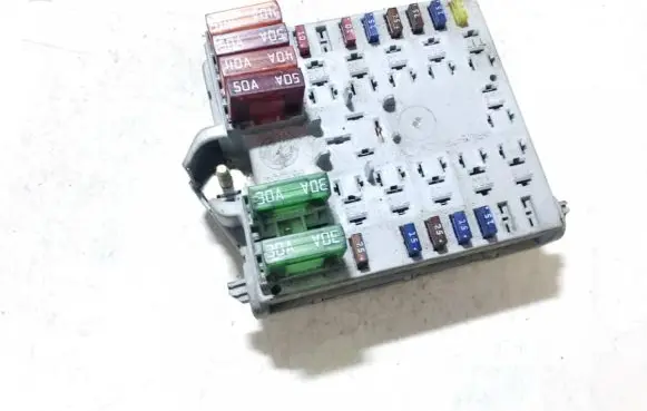 Alfa Romeo 147 Fuse box set 46558759