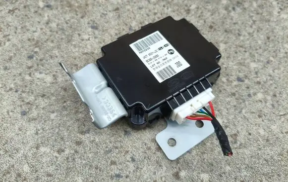 KIA Stinger Other control units/modules 95300J5000 MKP2230