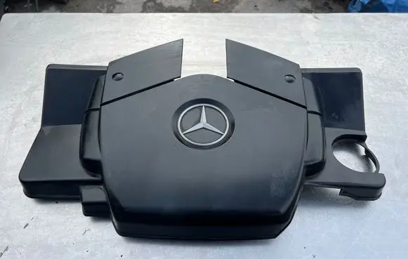 Mercedes-Benz S W220 Engine cover (trim) A1130101367